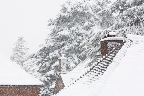 Snow-on-roof